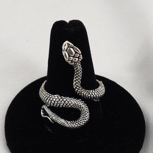 Silvertone Snake Ring